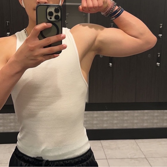 Meet your Posher, Ricky - Picture 1 of 1